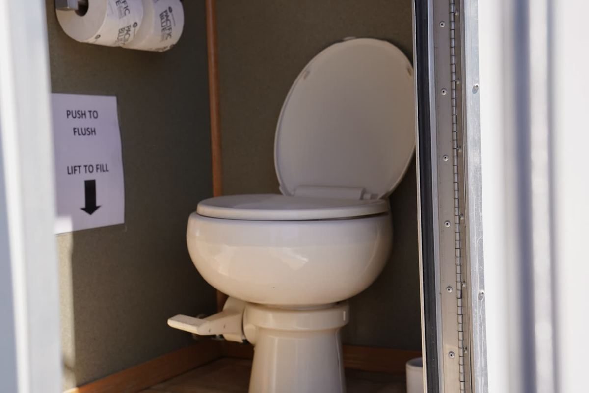 T-16 Two Stall White Trailer, inside